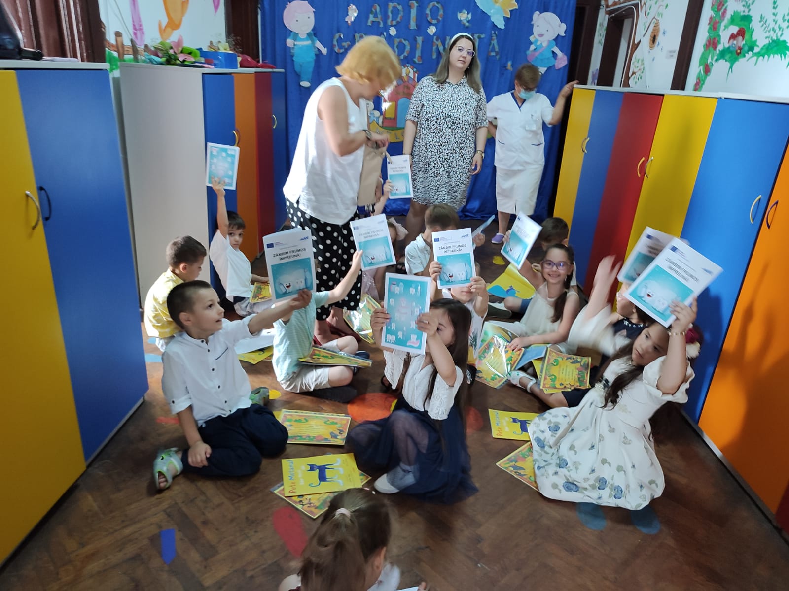 “Zâmbim frumos împreună!”